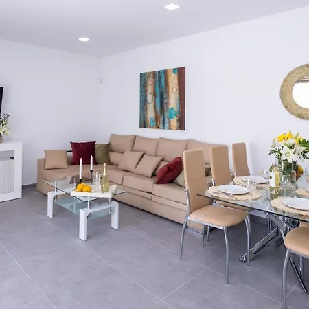 Apartmán Poris 6 Beachfront By Holidays *