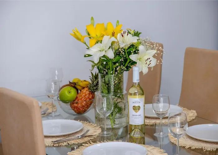 Poris 6 Beachfront By Holidays アパート コラレホ